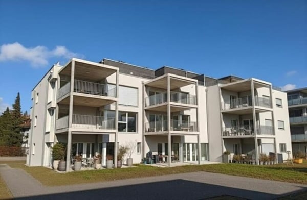 Neu erstellte 1.5- Zi- Eigentumswohnungen an optimal besonnter Lage im Dorfzentrum 1