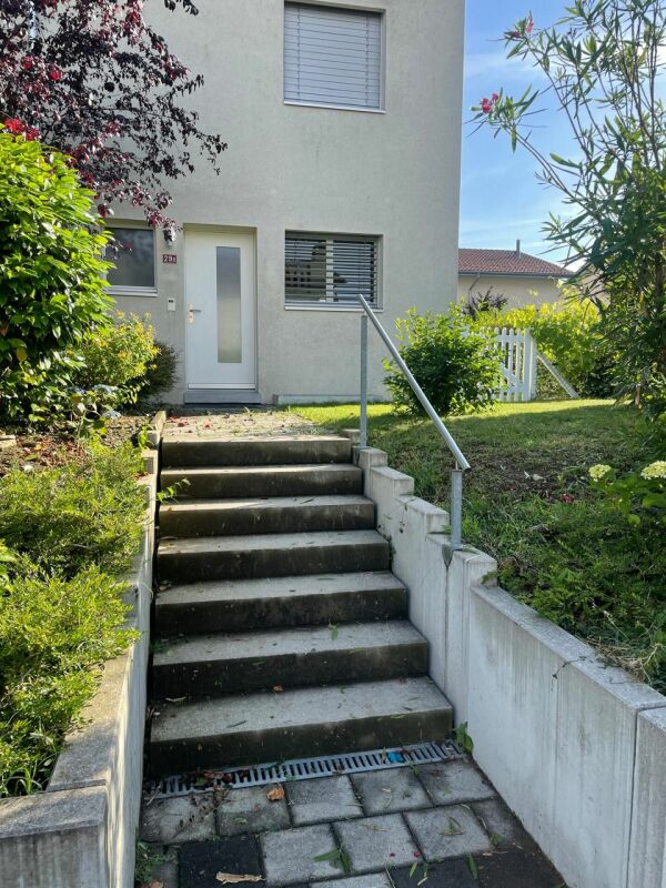 5.5 Zimmer Doppeleinfamilienhaus mit 2 EHP Inklusiv