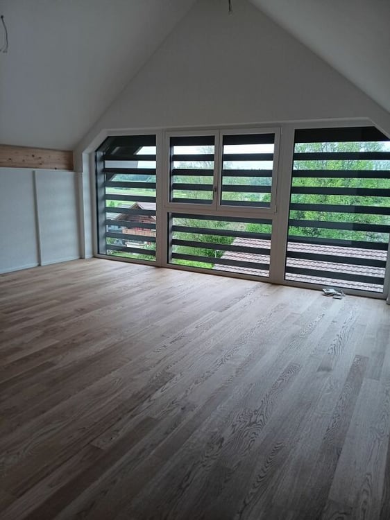 Wohnen und Arbeiten unter einem Dach in einer traumhaften 4.5- Zi- Dachwohnung mit Galerie 8