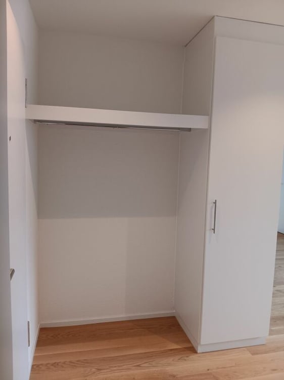 Gemütliche 2.5- Zi- Dachwohnung mit Galerie in der neuen Überbauung