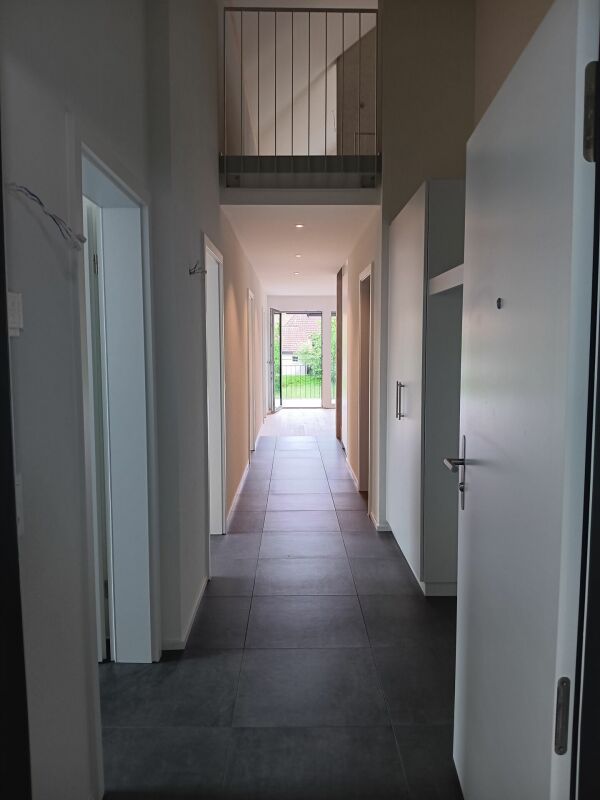 Traumhafte 5.5- Zi- Dachwohnung mit Galerie in der neuen Überbauung 