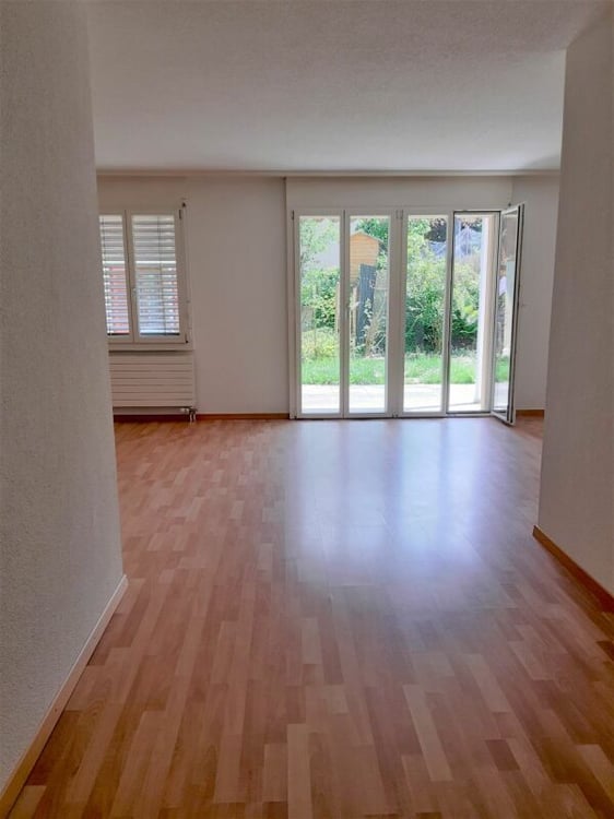 3.5-Zimmer Parterrewohnung mit Garten 6