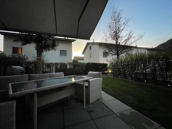 4 Zimmer Doppeleinfamilienhaus mit 2 EHP Inklusiv 8