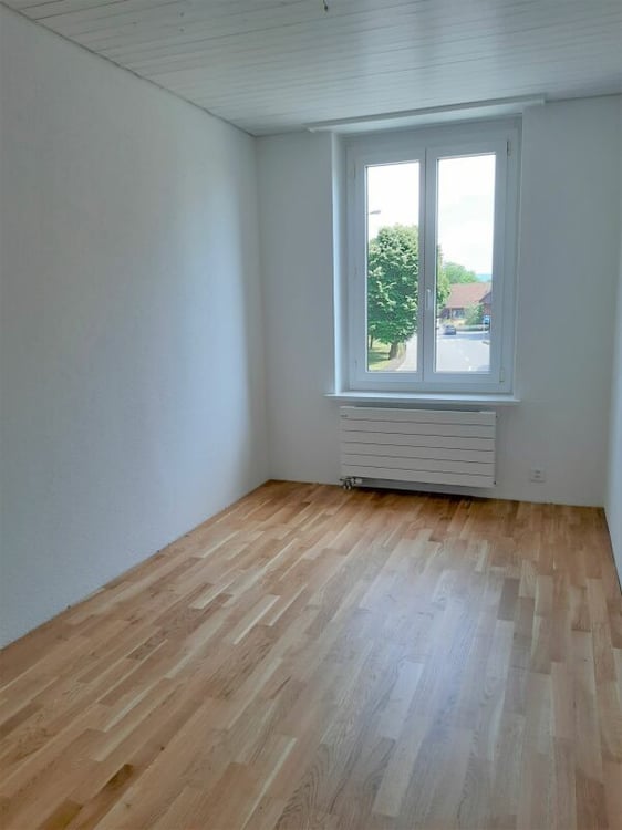Moderne 3.5 Zimmer Wohnung mit Ankleideraum 4