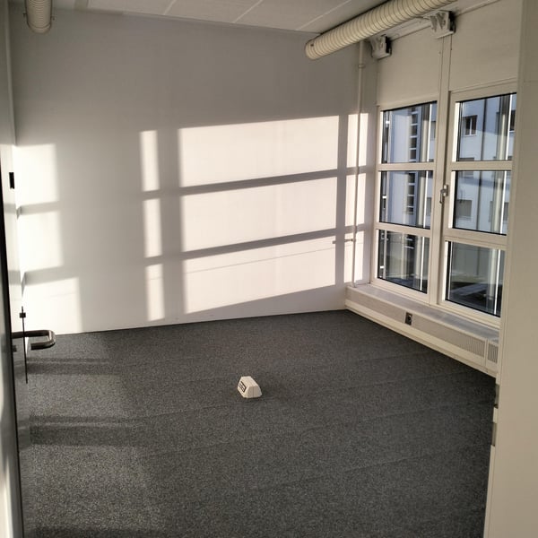 Locaux modernes - emplacement Idéal pour bureau/activité calme! Loyer 160.-/m2! 6
