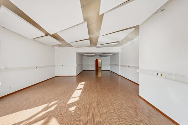 Gewerbe/Ladenfläche mit Schaufenster an bester Lage in Bremgarten 6