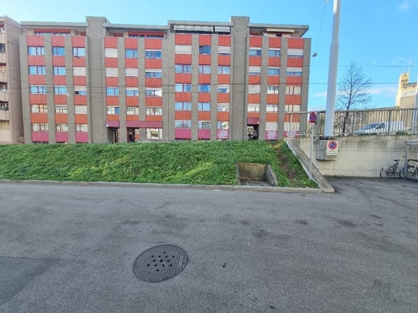 Renovierte Wohnung mit Gartensitzplatz 6