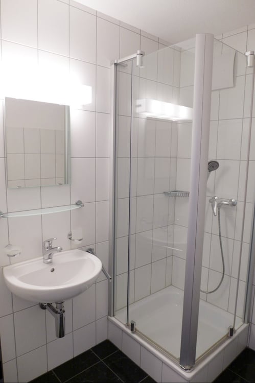 Grosszügige und moderne Wohnung 7