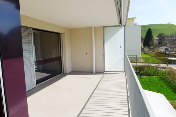 Grosszügige und moderne Wohnung 9