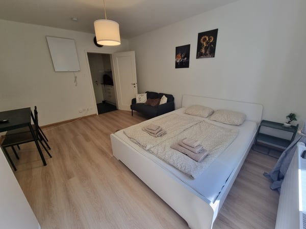 2 ZWG (205 saniert) an ruhiger Lage im Kreis 3 3