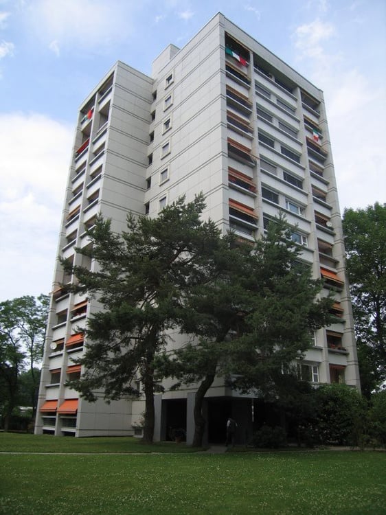 Helle 5.5 Maissonettwohnung in gepflegter Liegenschaft! 1