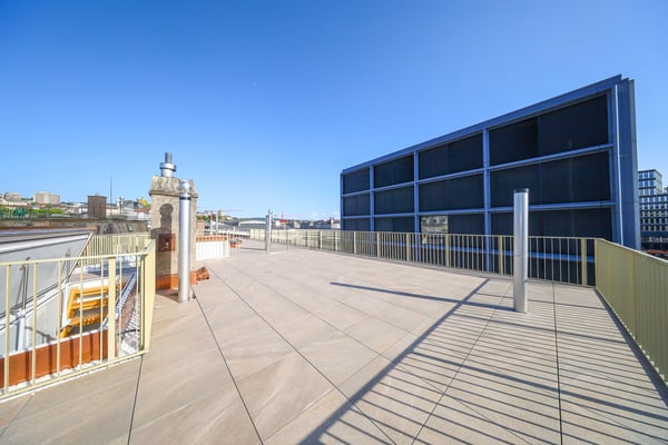 Modern & Hochwertig Eigene sensationelle 76m2 Dachterrasse 13