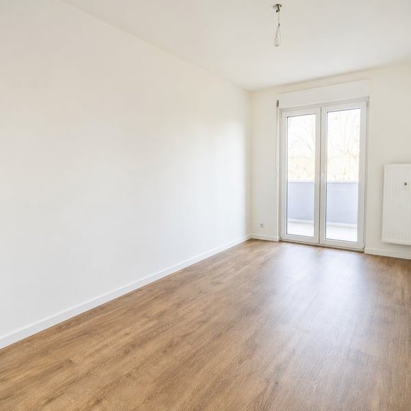 Prachtvolle 3-Zimmer-Gartenwohnung im Herzen von Reinach BL 4