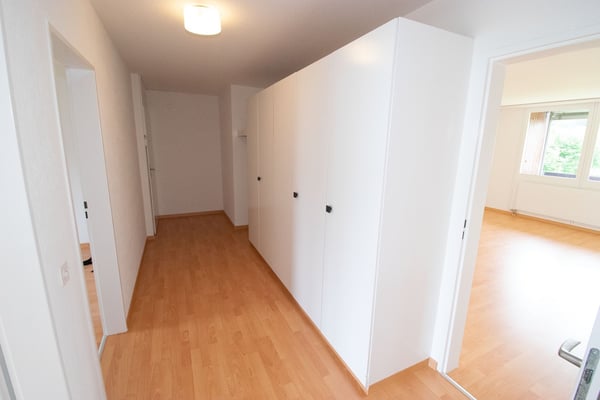 Grosszügig an zentraler und doch ruhiger Lage mit weiten Grünflächen 2