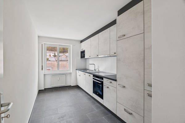 Jetzt einziehen - frisch renovierte Wohnung  ruhig, grün & zentral 2