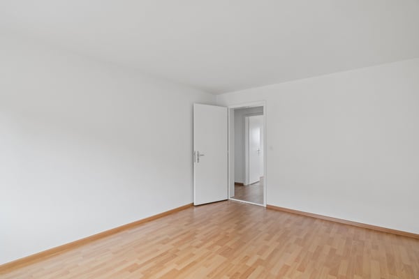 Jetzt einziehen - frisch renovierte Wohnung  ruhig, grün & zentral 6