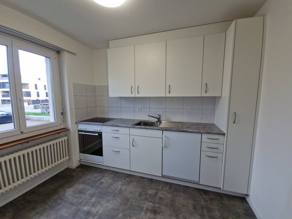 Helle 4.5-Zimmerwohnung mit Balkon & Parkplatz in ruhiger, grüner Lage 7