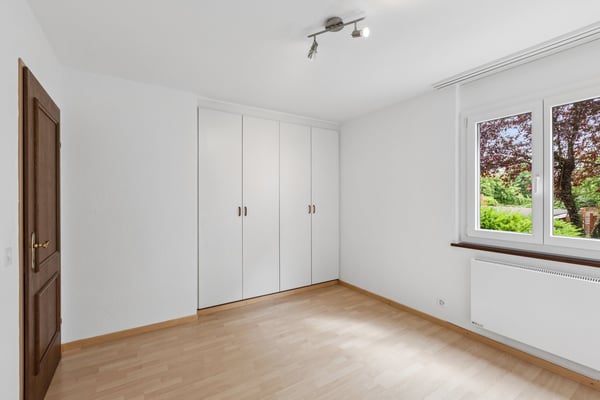 Tolle Gartensitzplatz-Wohnung mit Cheminée - ideale Lage ! 9