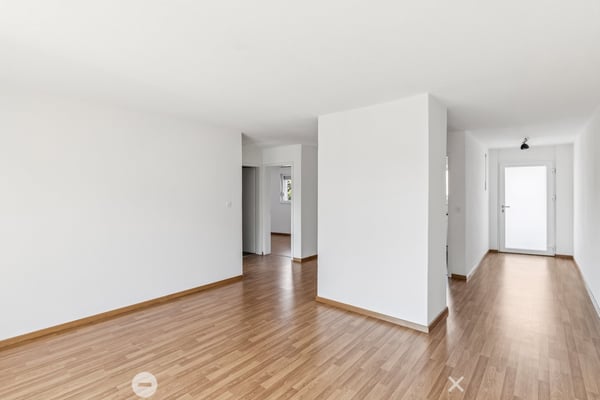 Ideale Lage - renoviert - Balkon 5