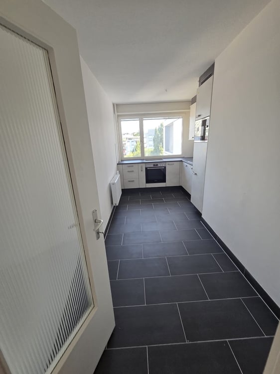 Au centre de Malley splendide appartement renové avec balcon et vue 2