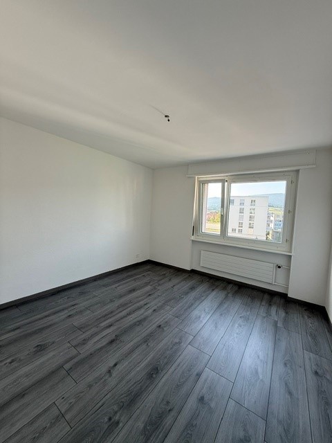 Emplacement central - salle de bain rénovée - balcon 5