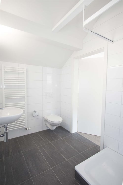 Moderne Dachwohnung mit ganz toller Aussicht! 6