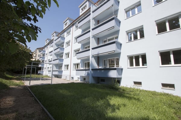 Moderne Dachwohnung mit ganz toller Aussicht! 1