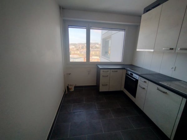 Au centre de Malley splendide appartement renové avec balcon et vue 6