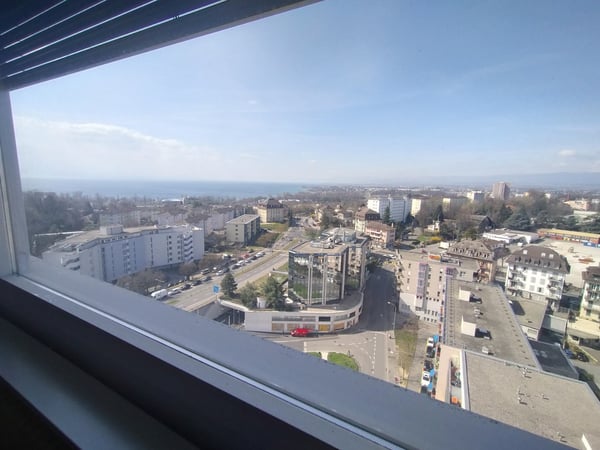 Au centre de Malley splendide appartement renové avec balcon et vue 1