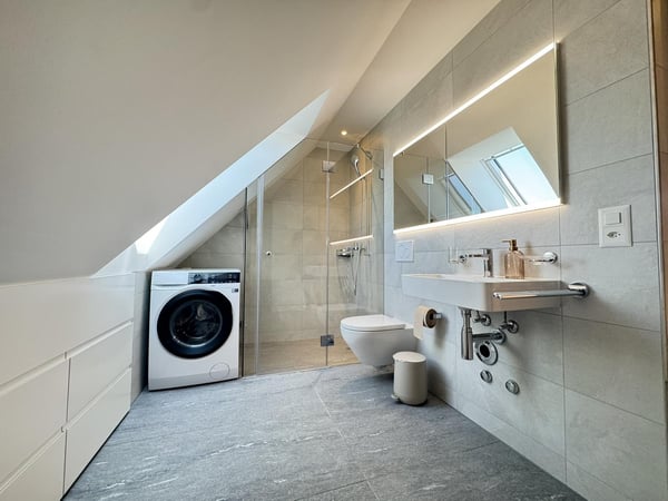 Exklusive möblierte Dachwohnung mit atemberaubender Aussicht über Zürich 3