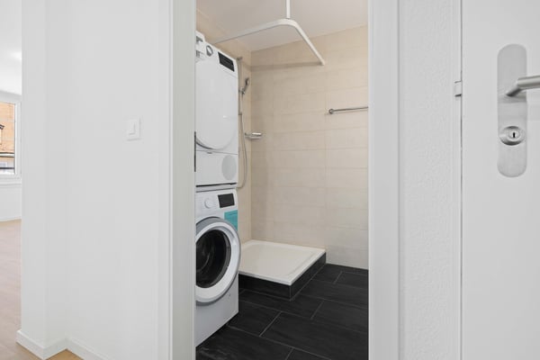 Wohnen im Herzen von Dietikon modern, zentral und mit sonnigem Balkon 9