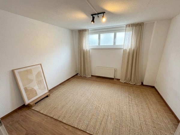 Zentral, frisch gestrichen & top ausgestattet  4-Zimmer-Wohnung 4