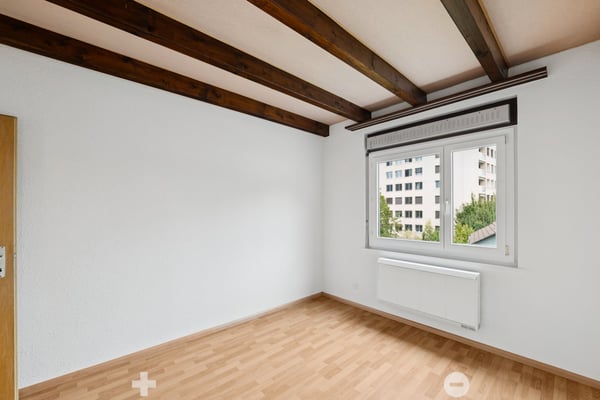 Tolle Maisonette-Wohnung mit Cheminée - ideale Lage ! 5