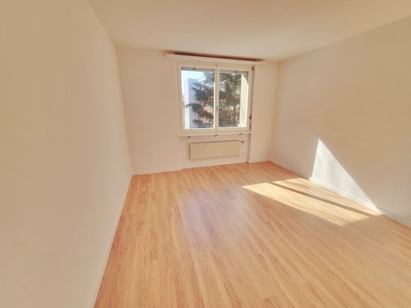 Zentrale Lage mit Blick ins Grüne! 5