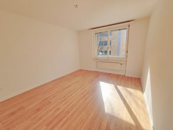 Zentrale Lage mit Blick ins Grüne! 4