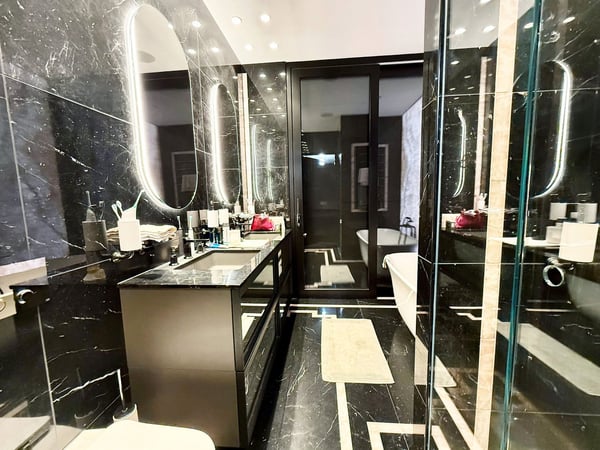 TOP PENTHOUSE • ERLENBACH 4