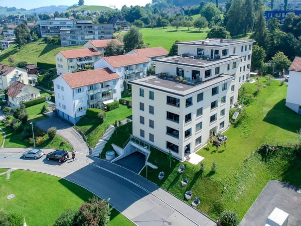 Geniessen Sie die Abendsonne auf dem Gartensitzplatz 1