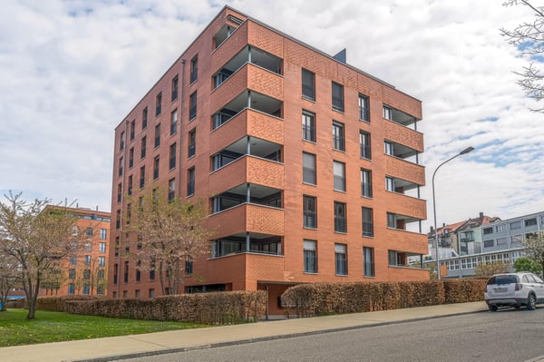 Attraktive 5.5-Zimmerwohnung an ruhiger Lage im Vonwilpark 10