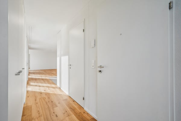 Attika mit Aussicht hell und modern in Gossau SG Erstbezug 9