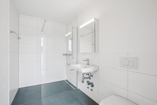 Attika mit Aussicht hell und modern in Gossau SG Erstbezug 8