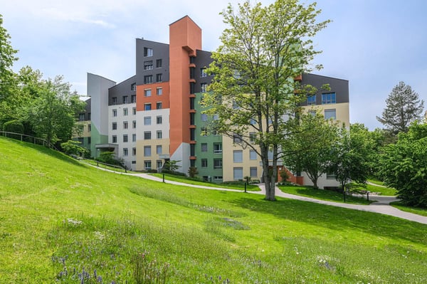 Moderne 4½-Zimmerwohnung mit Balkon und Abendsonne 10