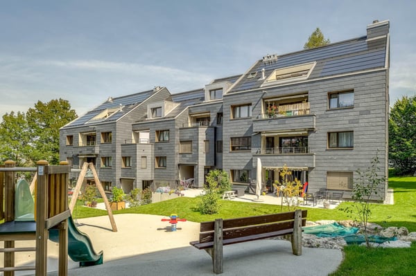 Grosszügige Dachwohnung - Toplage im Riethüsli 10