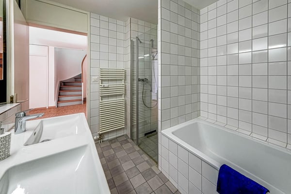Sonnige Maisonettewohnung mit Garten-Sitzplatz 8