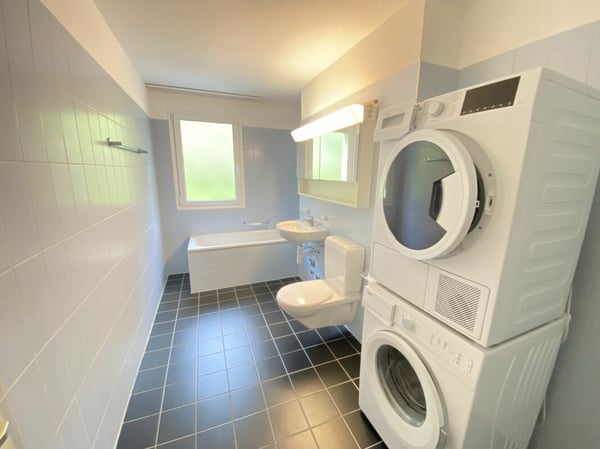 5.5-Zimmerwohnung: Idyllisches Quartier im Grünen 7