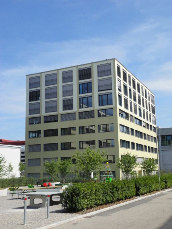 Moderne 2.5-Zimmerwohnung - Zürich Seebach