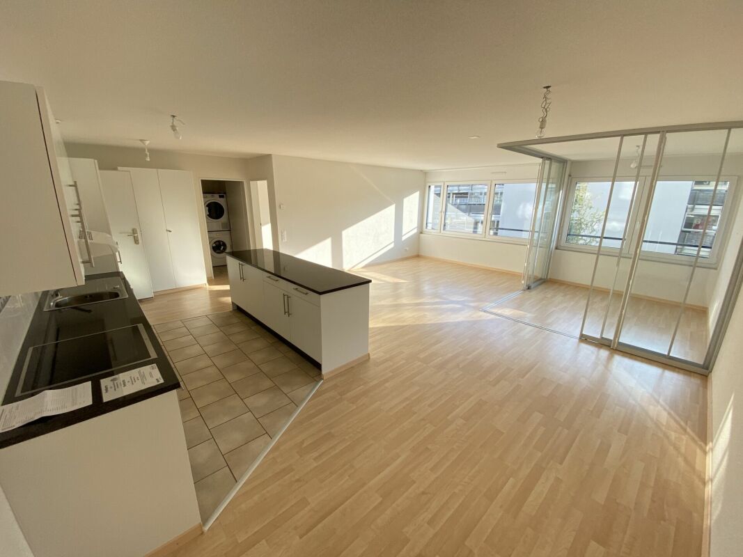 Moderne 2.5-Zimmerwohnung - Zürich Seebach
