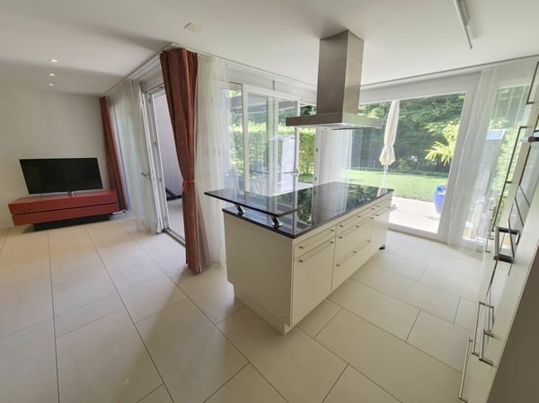 Aussergewöhnliche 1.5-Zi-Garten-Maisonettewohnung: Haus im Haus 5