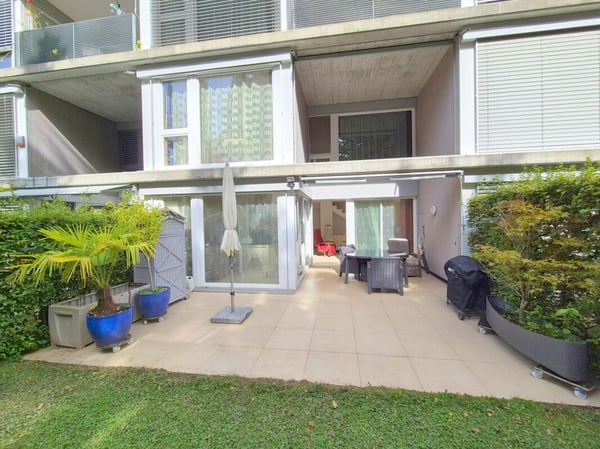 Aussergewöhnliche 1.5-Zi-Garten-Maisonettewohnung: Haus im Haus 1