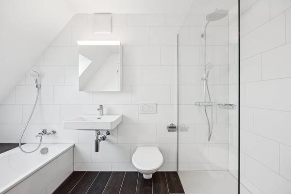 ERSTVERMIETUNG: Exklusive Maisonettewohnung mit Dachterrasse in Zürich-Oerlikon 7