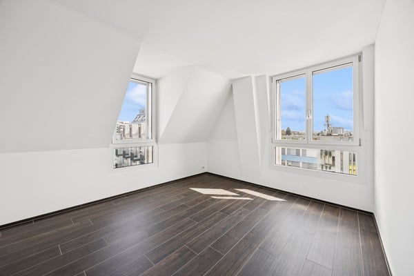 ERSTVERMIETUNG: Exklusive Maisonettewohnung mit Dachterrasse in Zürich-Oerlikon 5